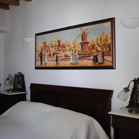 Erameli'S Maisonette